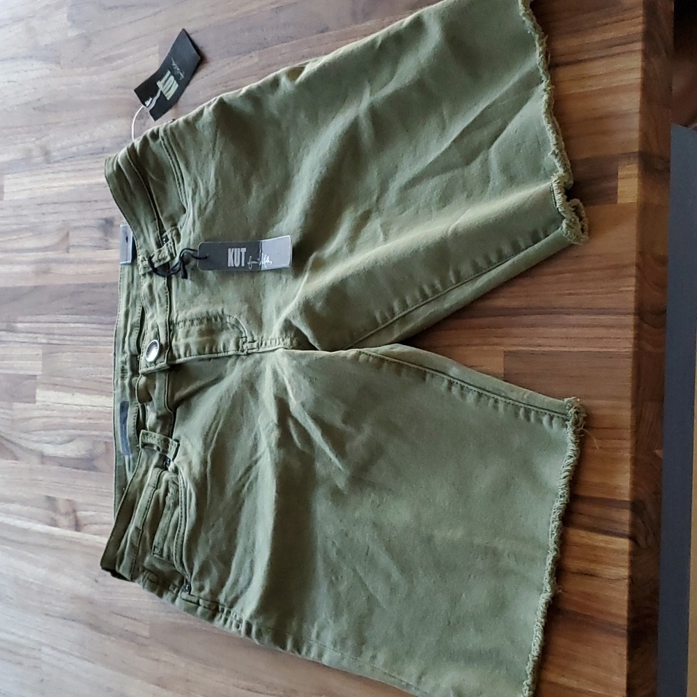 NWT Kut from the Kloth Bermuda shorts